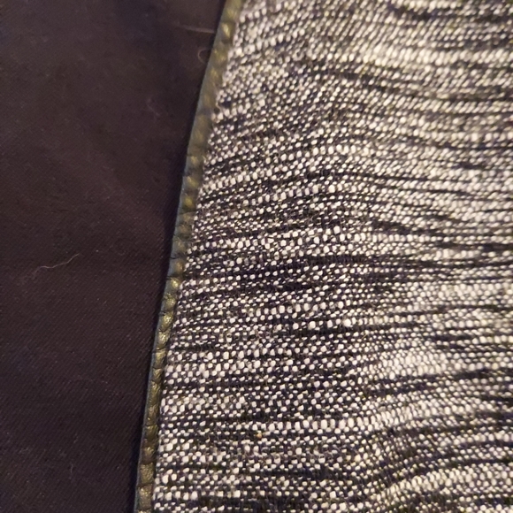 H & M Color Block Mini Pencil Skirt with Faux Leather Trim, Size 4 - Picture 2 of 7